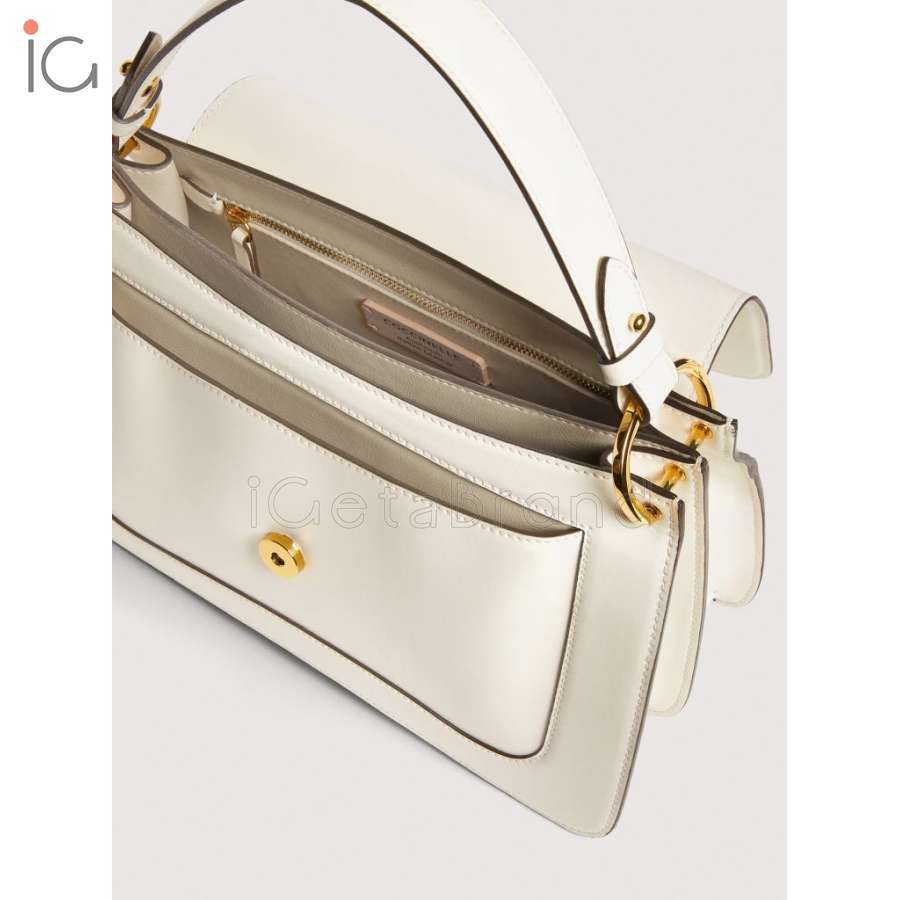 Coccinelle C-Me Medium Pearl E1SSK180101_N17