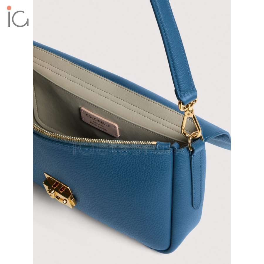 Coccinelle C-Me Lock Large Deep Blue E1U4K120101_B27