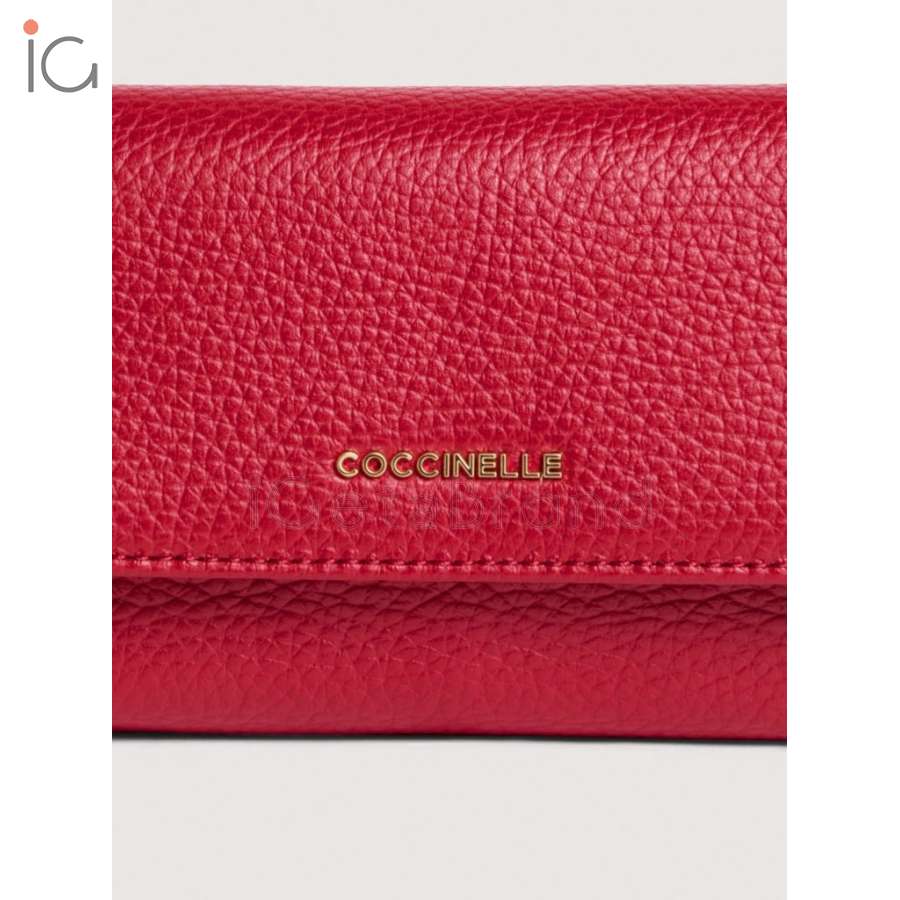 Coccinelle Metallic Medium Scarlet E2MW5116601_R02
