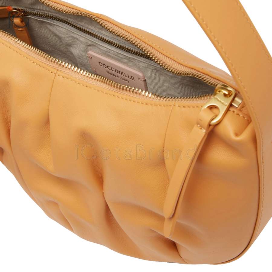 Coccinelle Marquise Goodie Small Apricot E1LC0130101J05