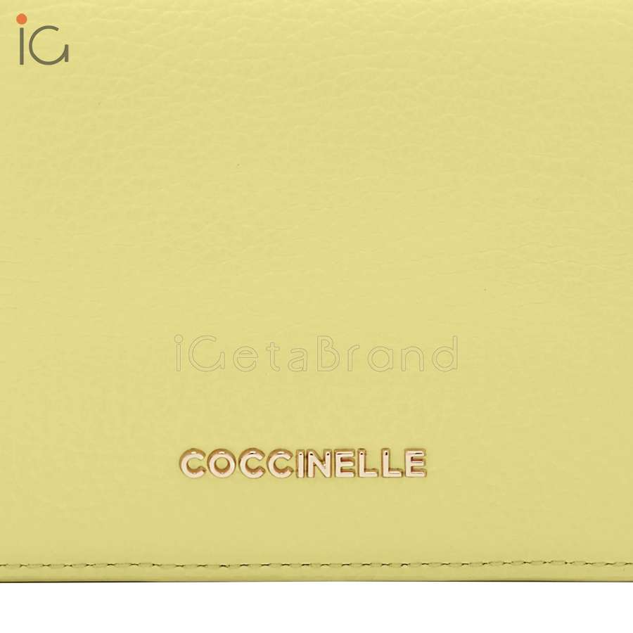 Coccinelle Metallic Soft Small Lime Wash E2MW5172101G61