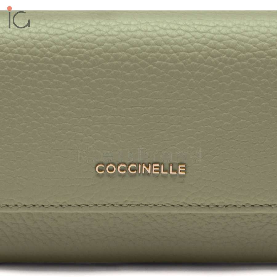 Coccinelle Metallic Medium Greenery E2MW5116601G77