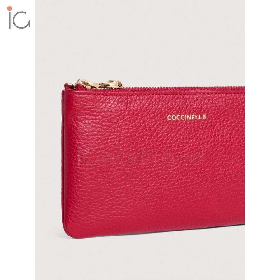 Coccinelle C-Me Softy Small Scarlet E5TBM190301_R02